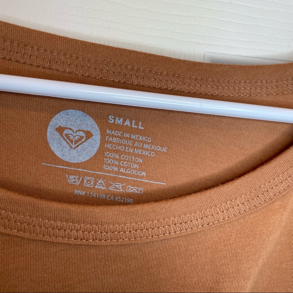 NWT Roxy Cropped Tee - Picture 3 of 6